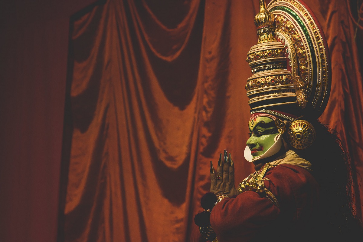 image of a kathakali artist